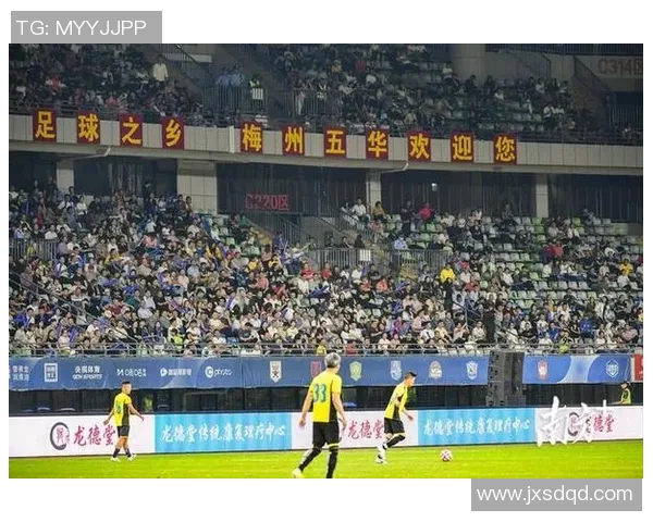 实况足球明星赛盛典即将开启球迷狂欢与明星同场竞技的精彩时刻 实况足球明星赛盛典即将开启球迷狂欢与明星同场竞技的精彩时刻