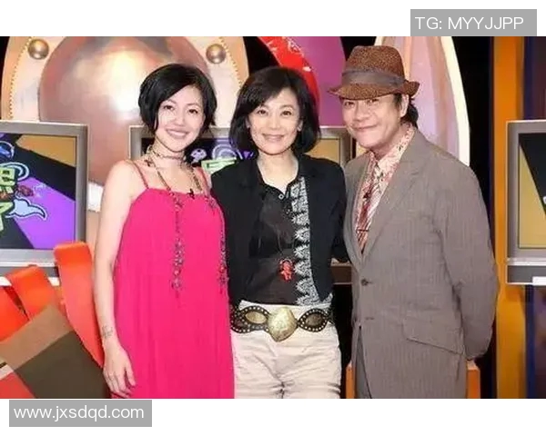 足球明星与电影传奇交织的精彩人生旅程 足球明星与电影传奇交织的精彩人生旅程