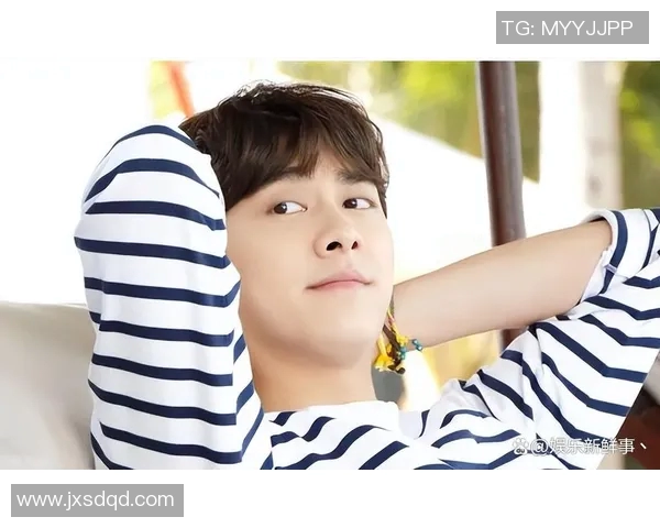 足球明星李易峰的传奇旅程与场上风采全解析 足球明星李易峰的传奇旅程与场上风采全解析