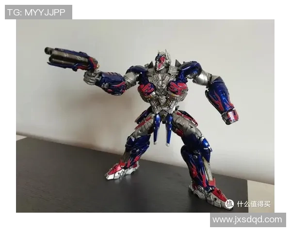 足球明星可动玩具开箱体验揭秘让你感受球场激情与玩具魅力的完美结合 足球明星可动玩具开箱体验揭秘让你感受球场激情与玩具魅力的完美结合